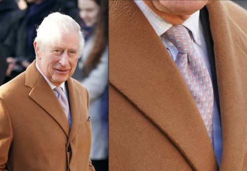 Quel dettaglio sulla cravatta di Re Carlo III: un messaggio a Harry?
